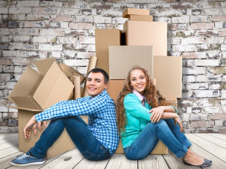 Family home removal scene in a Wandsworth neighbourhood